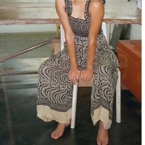 UO urban outfitters Flowy Botanical Olive Leaf Smocked Jumpsuit size SP